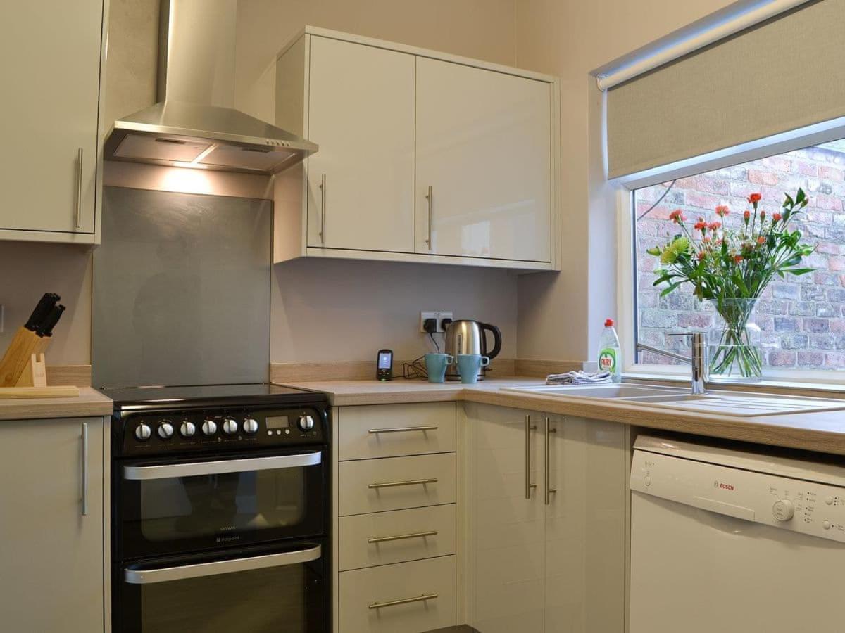 Peggy Bridge Cottage Бъроубридж Екстериор снимка